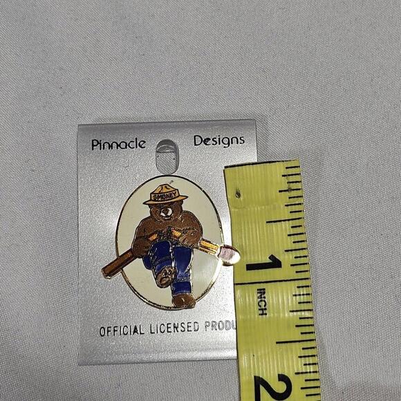 Vintage Pinnacle Designs Smokey The Bear Lapel Pin Forest Service. NOS - Picture 5 of 5